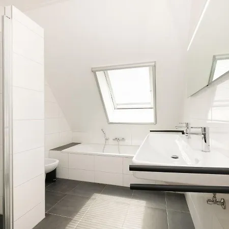 Luxurious In With Private Garden * Zwartewaal